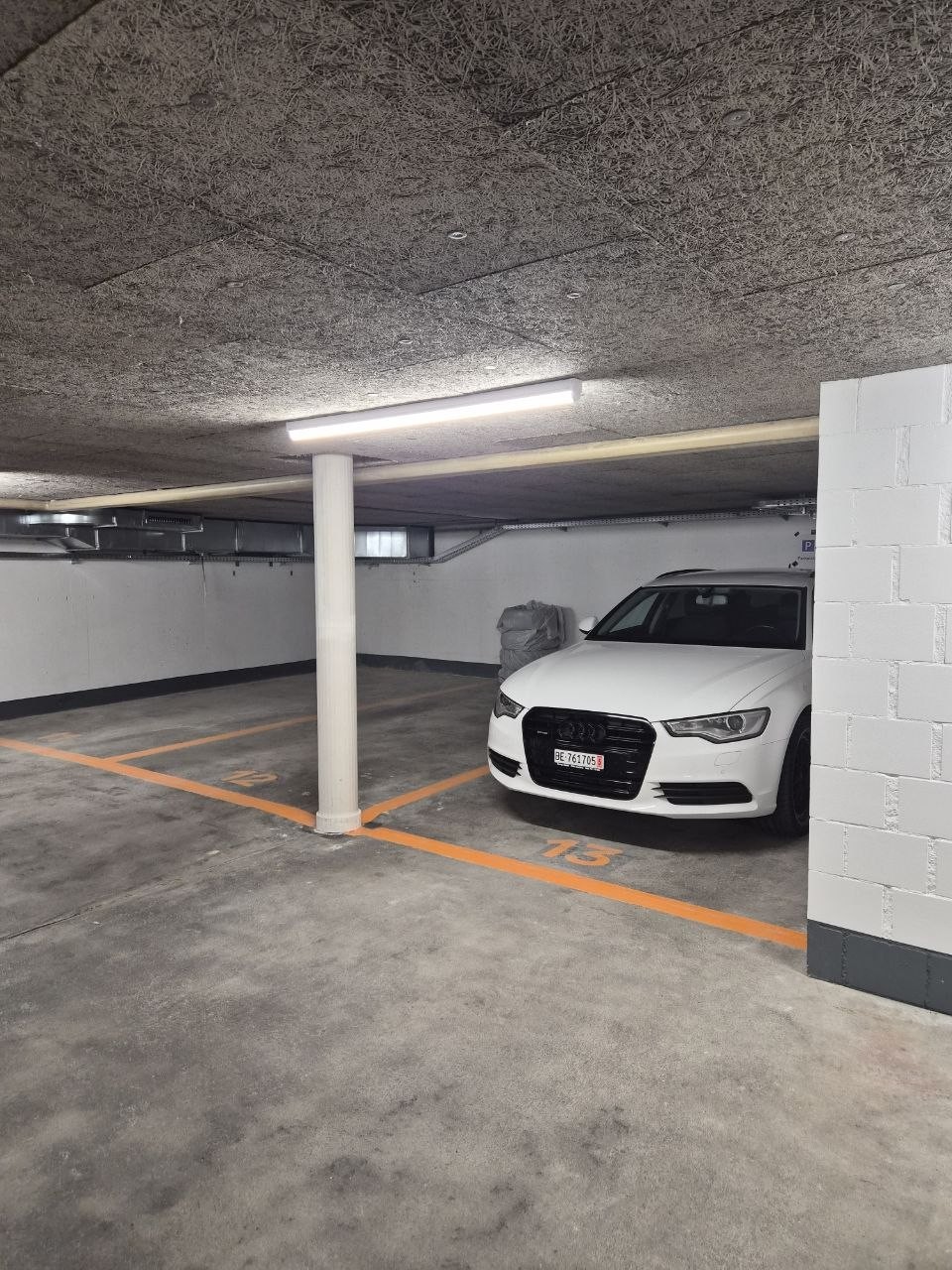 Place de parc en garage couvert