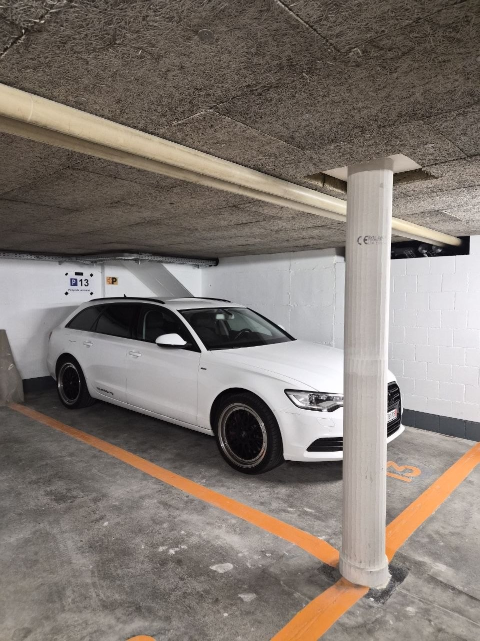 Place de parc en garage couvert