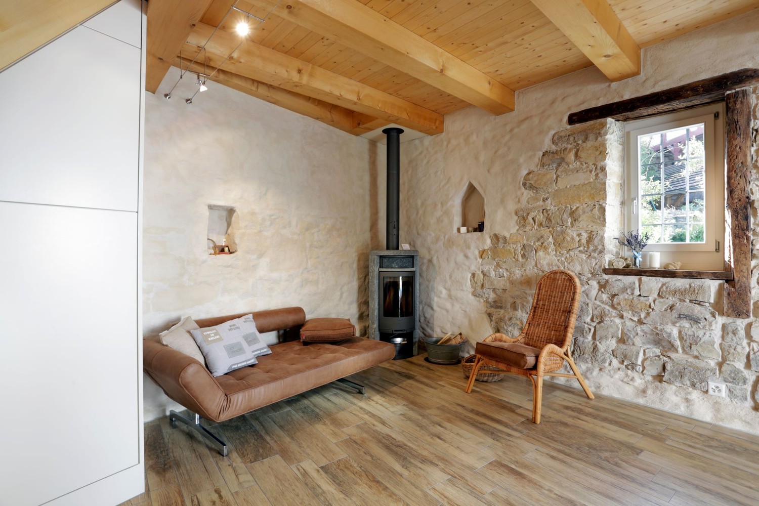 maison individuelle de 2 pièces, photo 2 sur 7