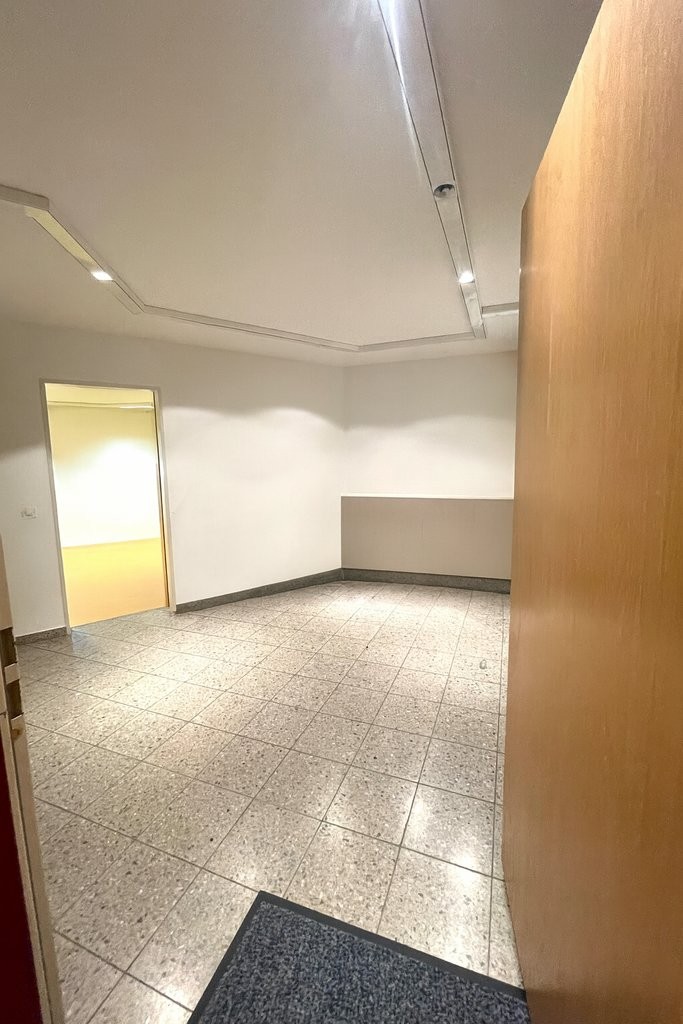 80m² bureau