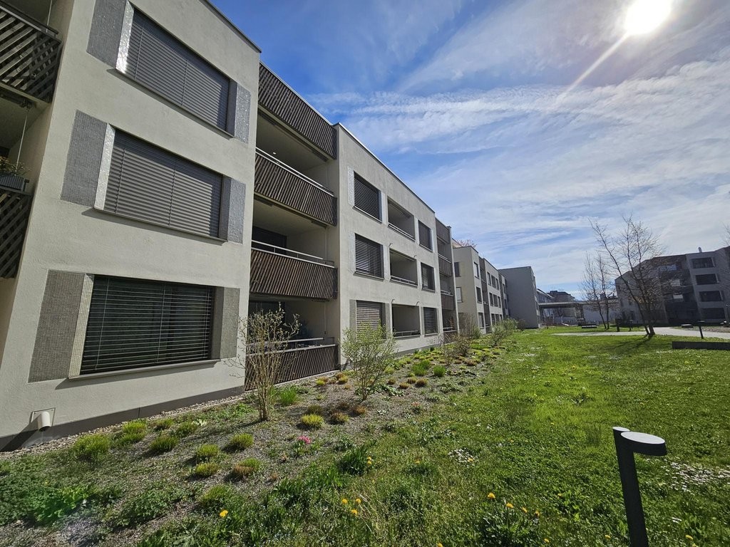 Place de parc souterraine, photo 2 sur 4
