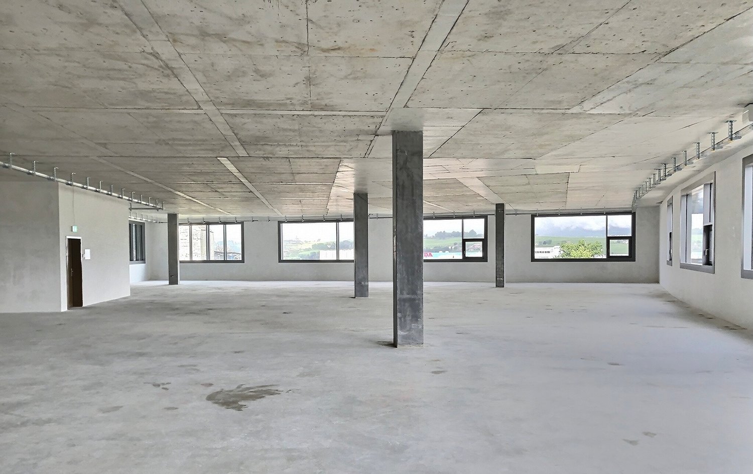 150m² industrial object, photo 7 sur 10