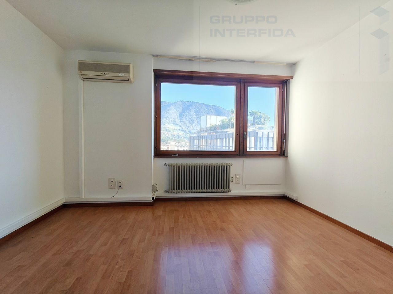 120m² bureau, photo 3 sur 5