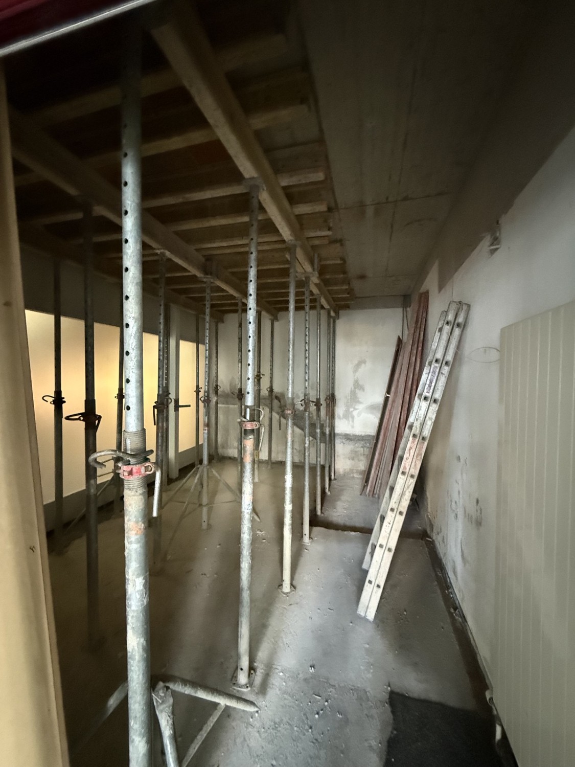 24m² commercial, photo 2 sur 2
