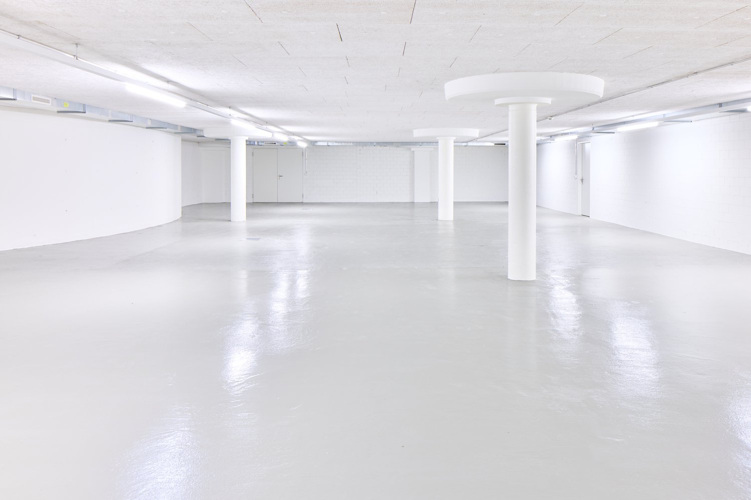 95m² de local de stockage