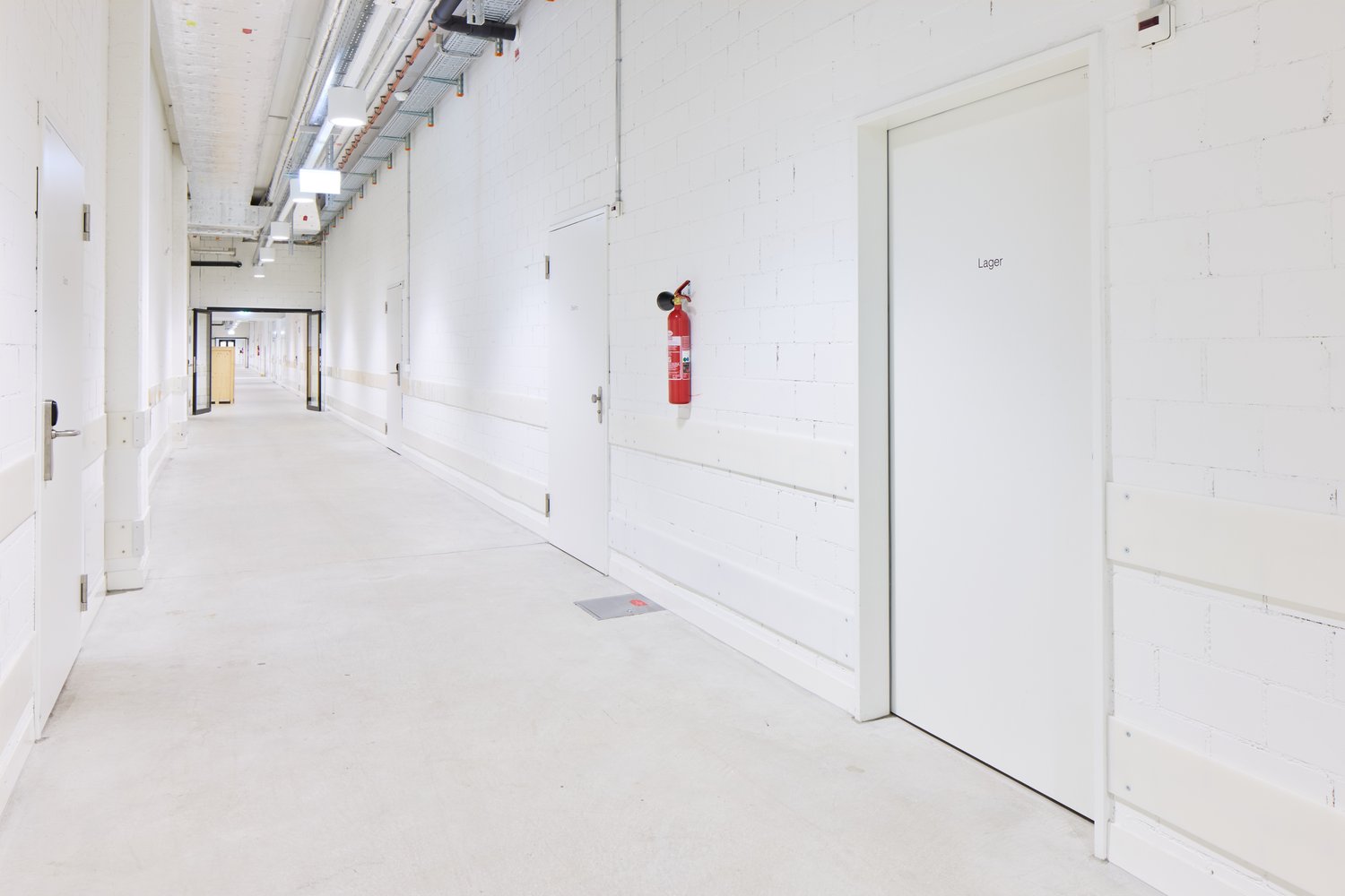 95m² de local de stockage