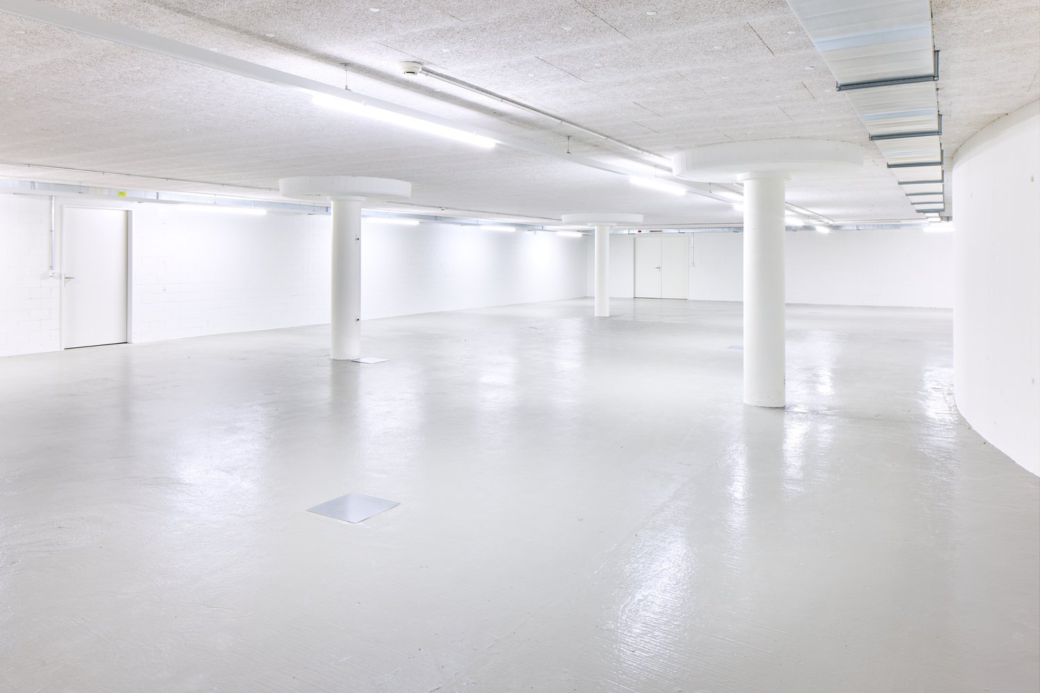 95m² de local de stockage