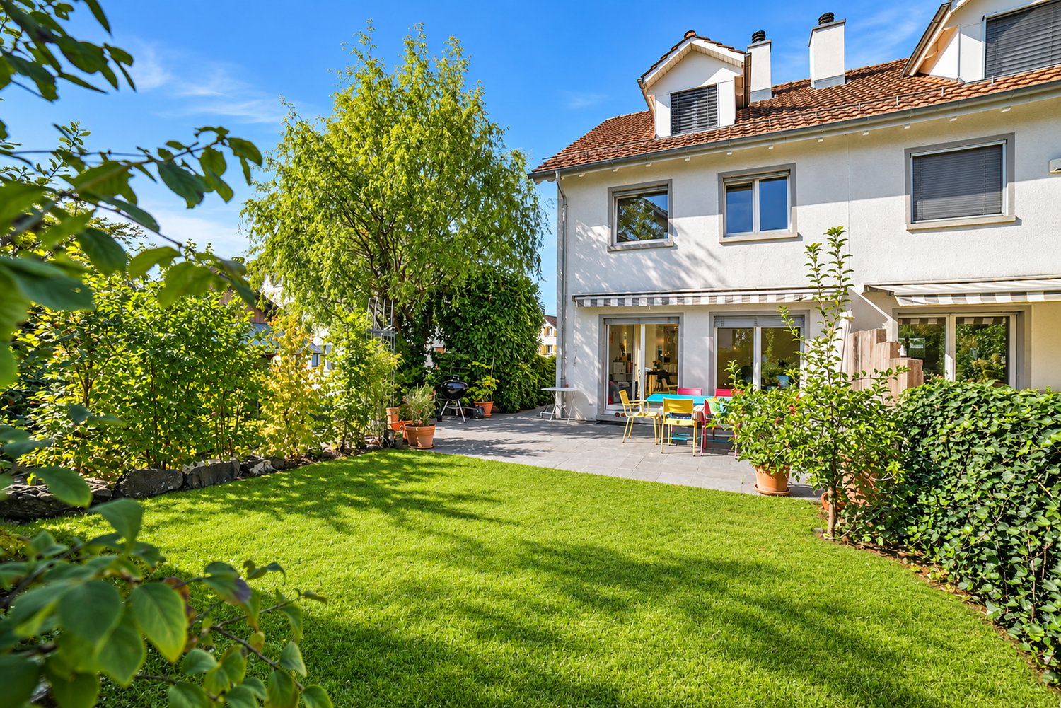 Maison de coin en rangée de 3 ½ pièces, photo 1 sur 10