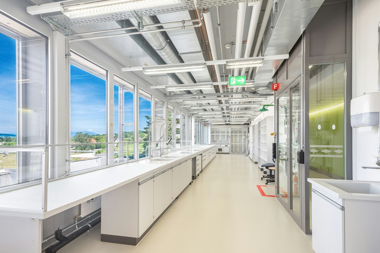Laboratoire de 80m², photo 7 sur 10