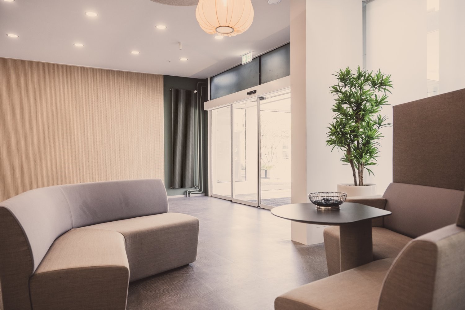 962m² bureau
