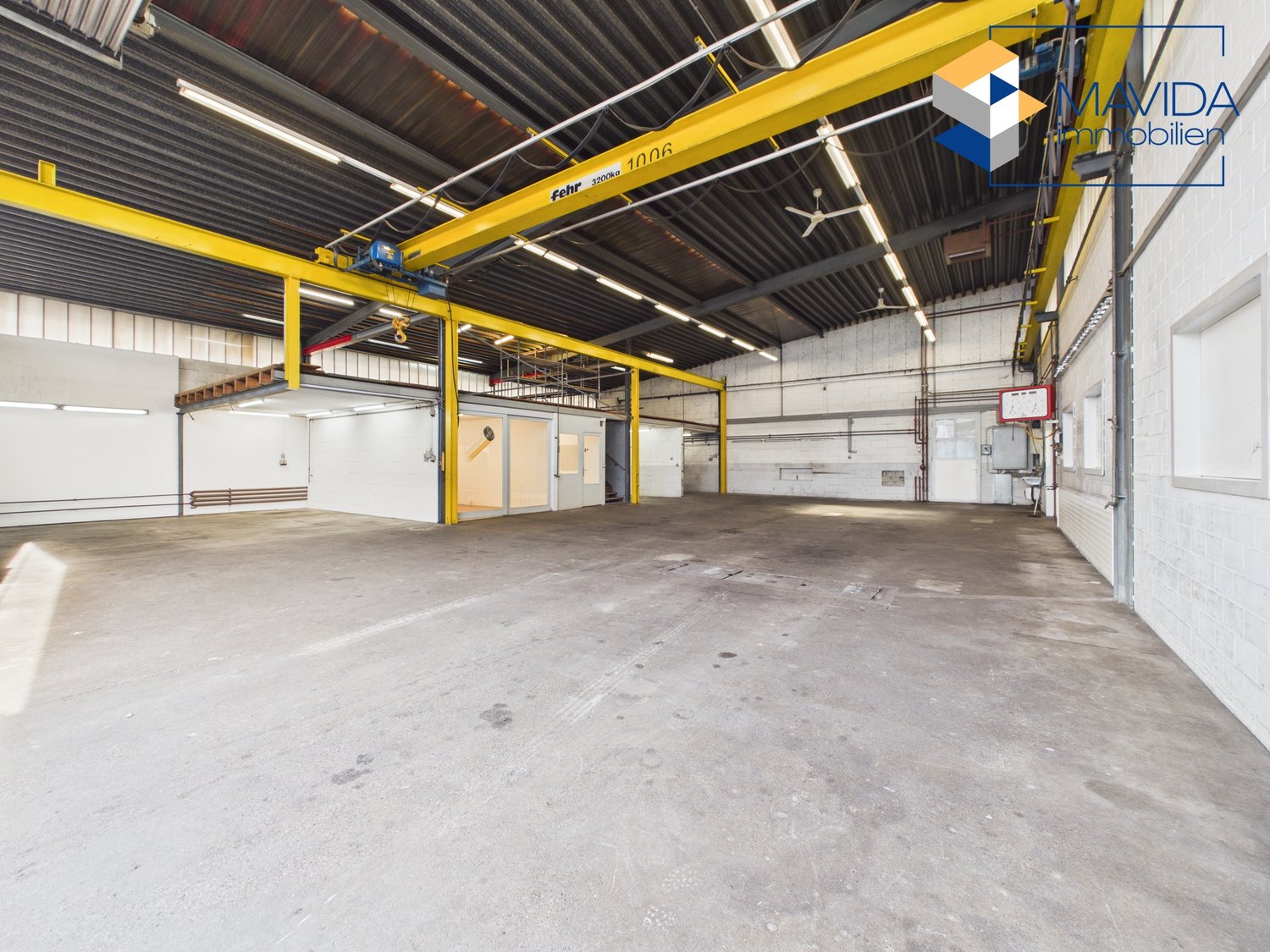 Atelier de 287m², photo 1 sur 10