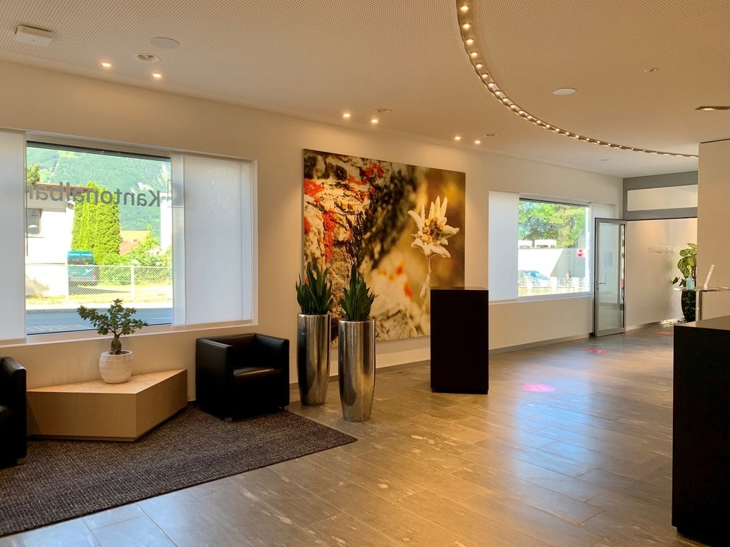 140m² commercial, photo 2 sur 7