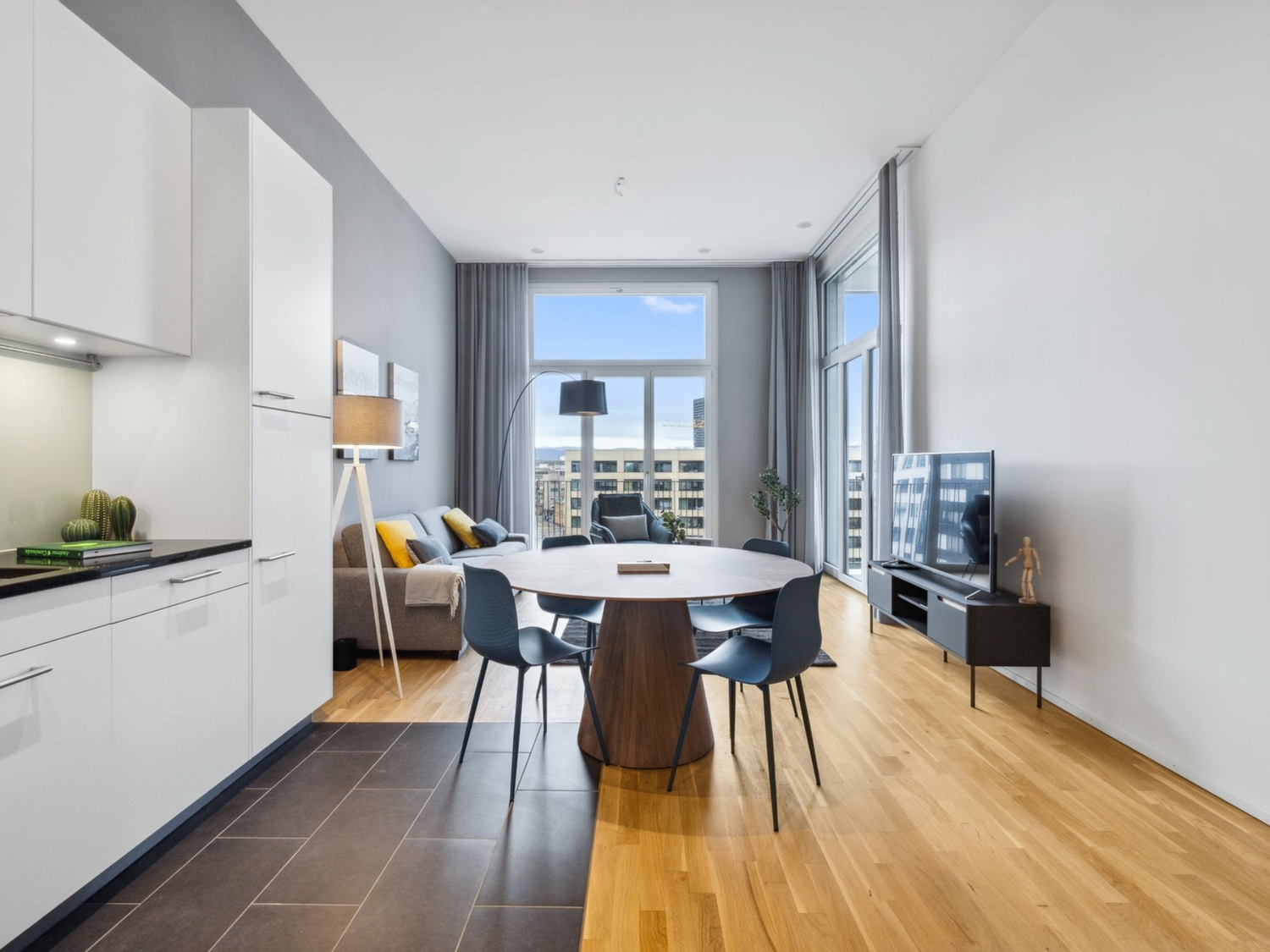 Appartement meublé de 2 ½ pièces, photo 2 sur 7