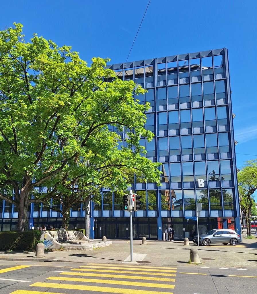 Place de parc souterraine, photo 2 sur 5