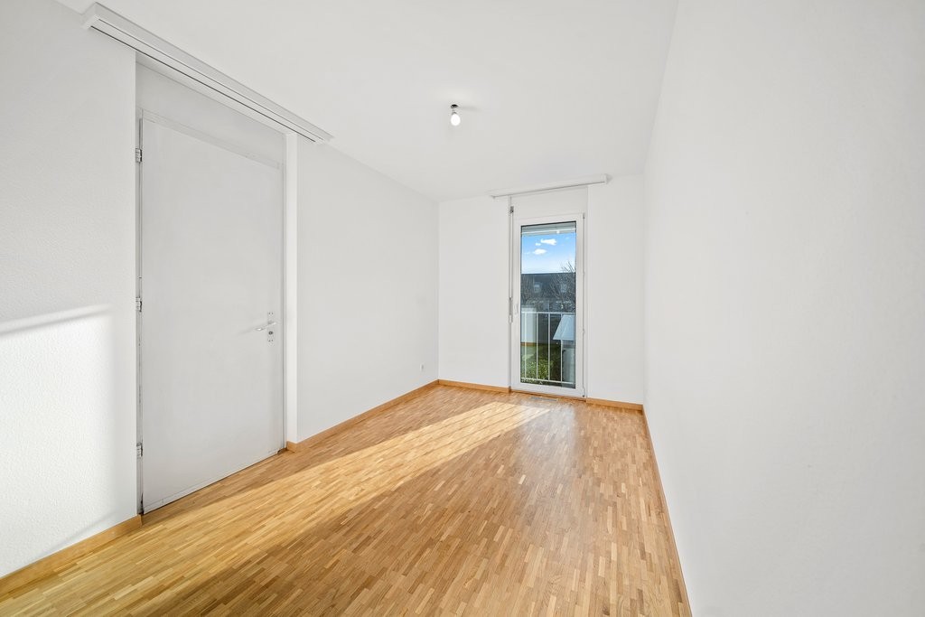 6 rooms apartment
