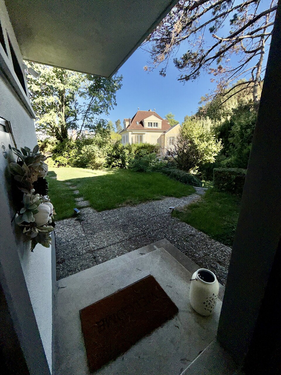8 rooms villa