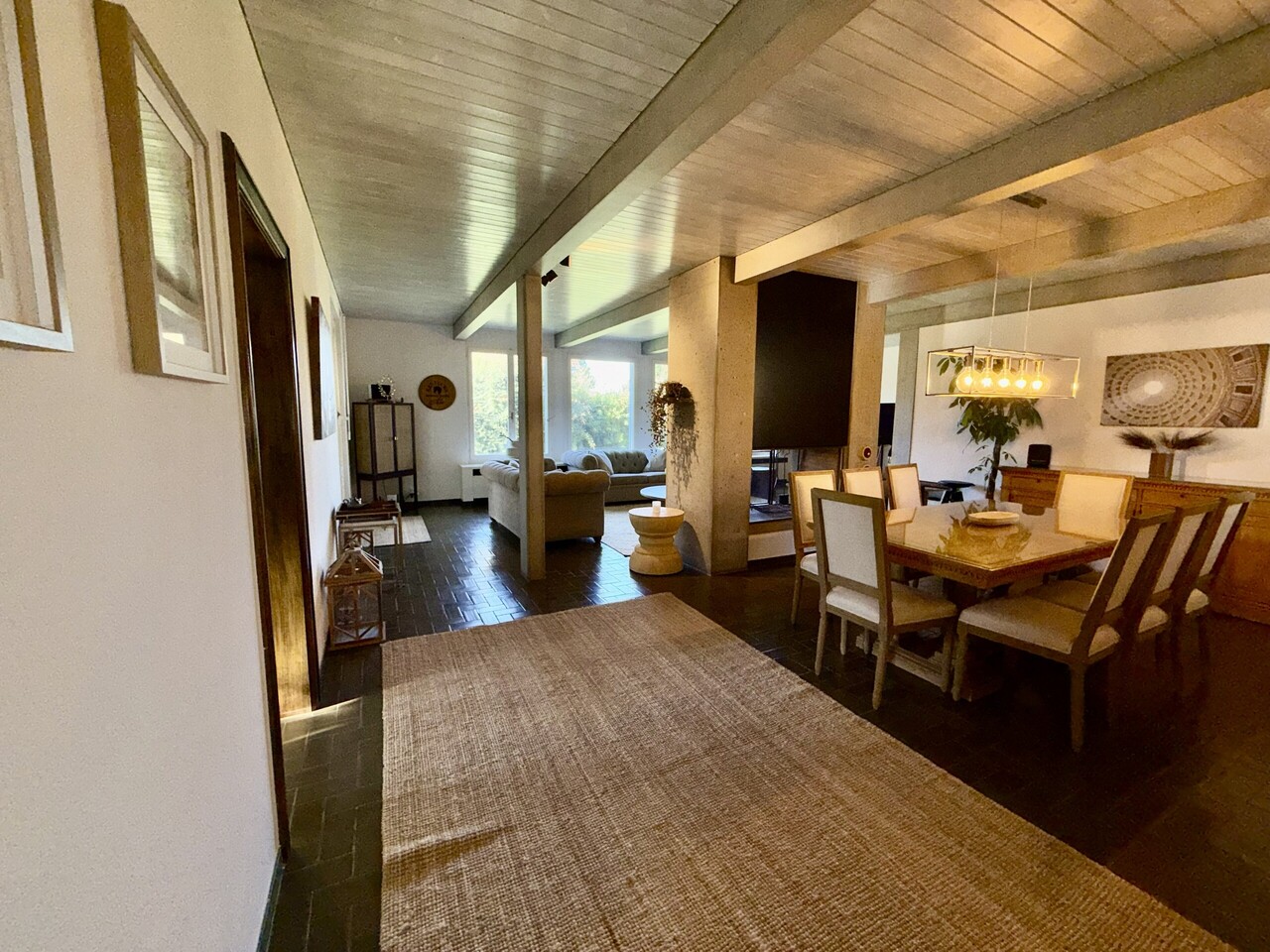 8 rooms villa