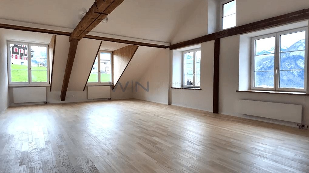 Appartement en attique de 4 ½ pièces