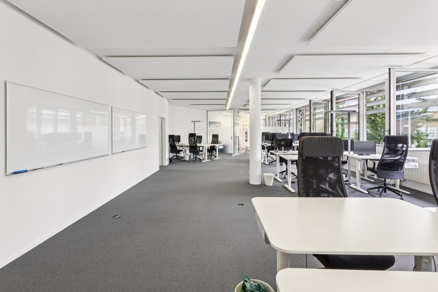 451m² bureau