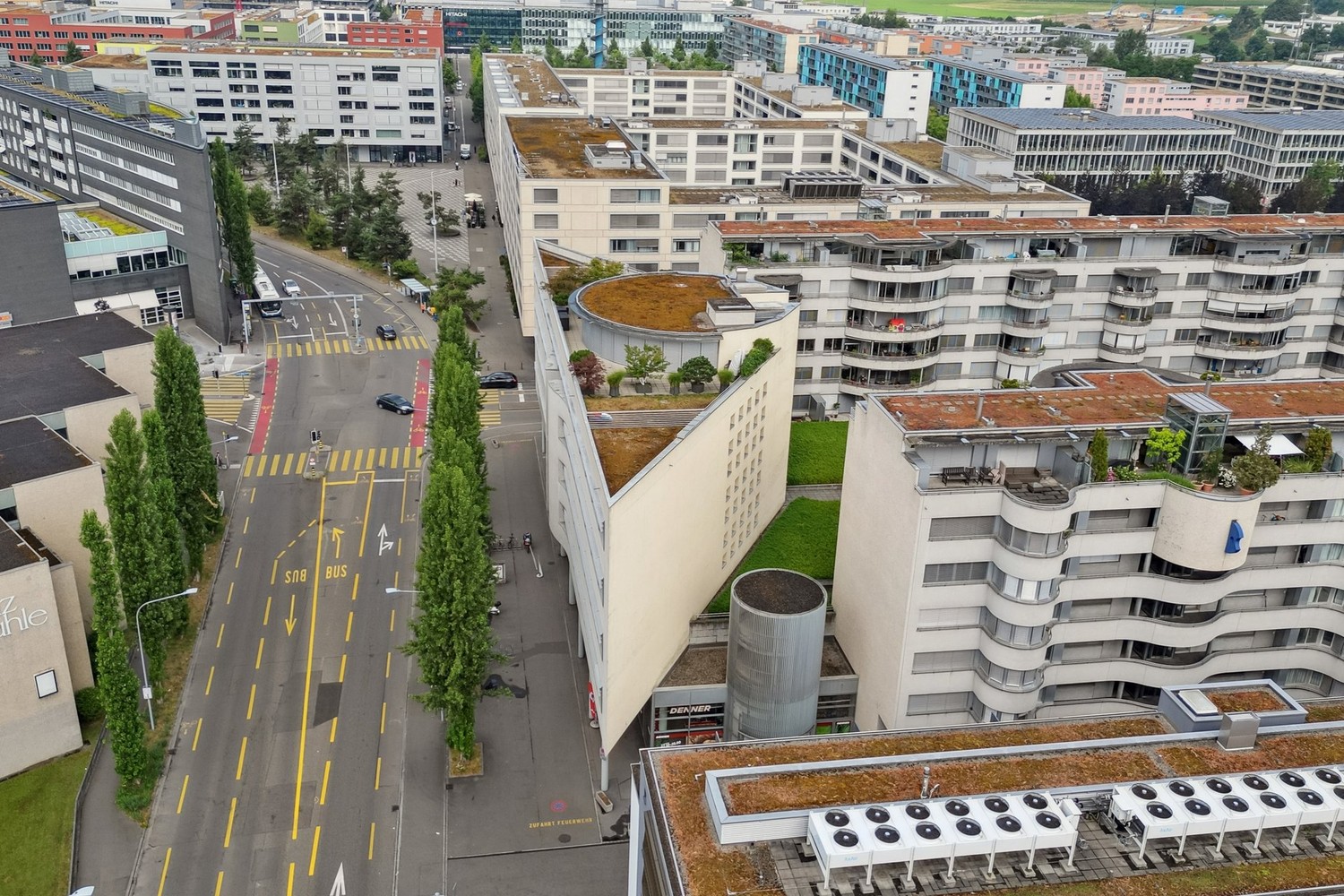 451m² bureau