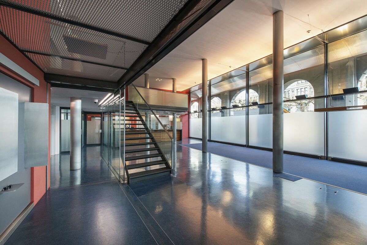 3900m² de bureaux