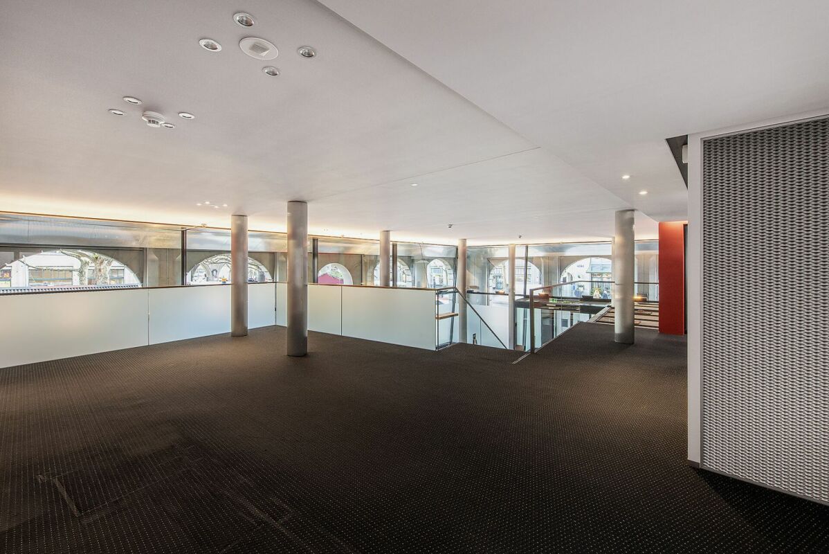 3900m² de bureaux