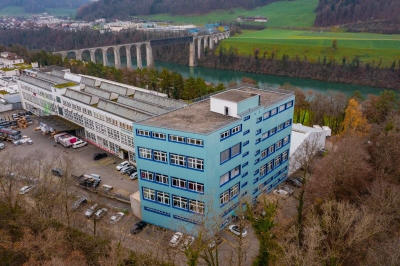 500m² commercial, photo 1 sur 8