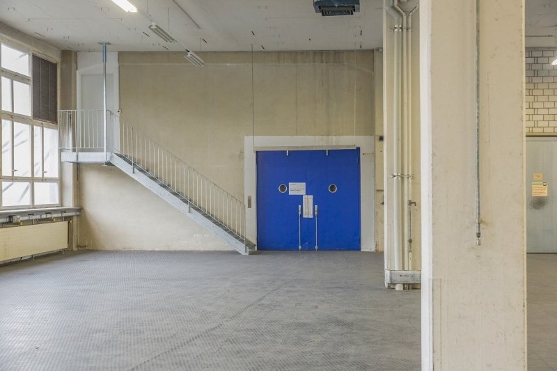 500m² commercial, photo 5 sur 8