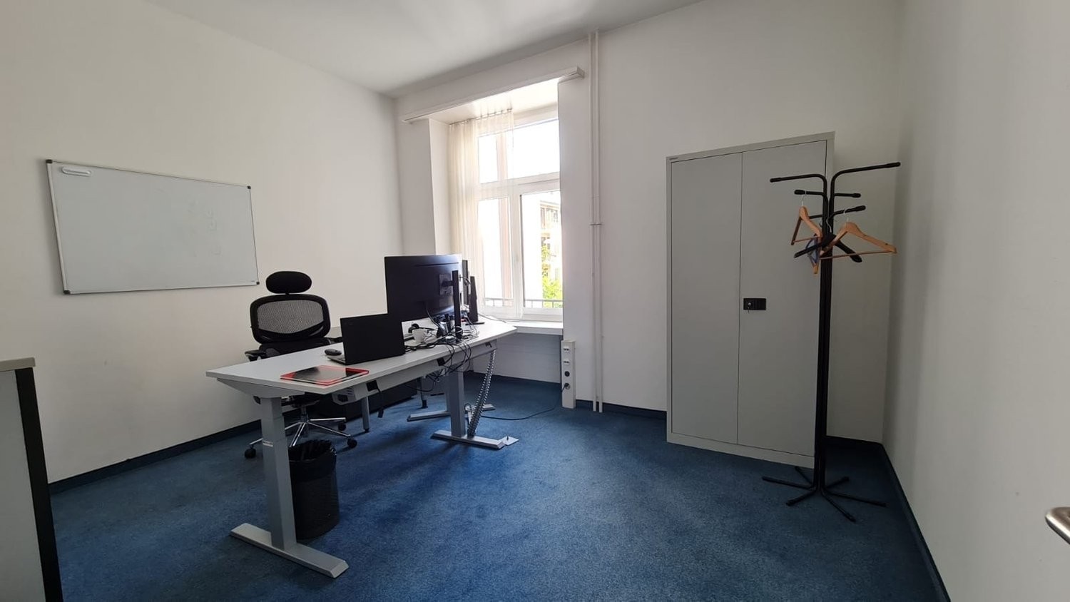 Bureau, photo 8 sur 10