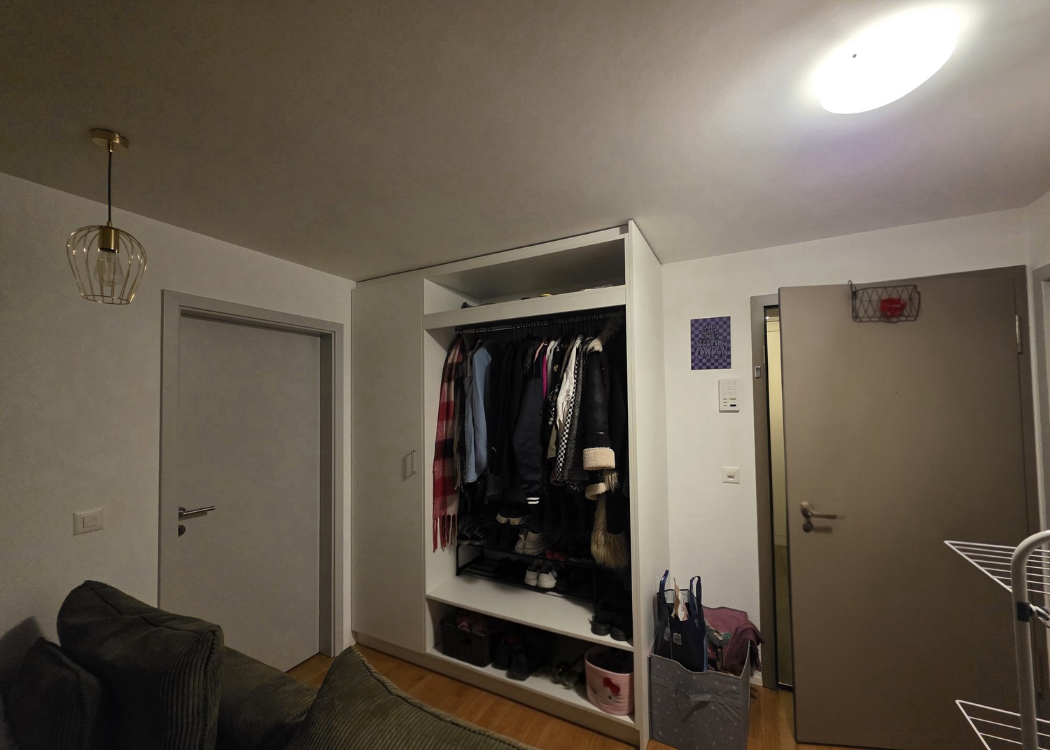 Appartement de 2 ½ pièces, photo 1 sur 6