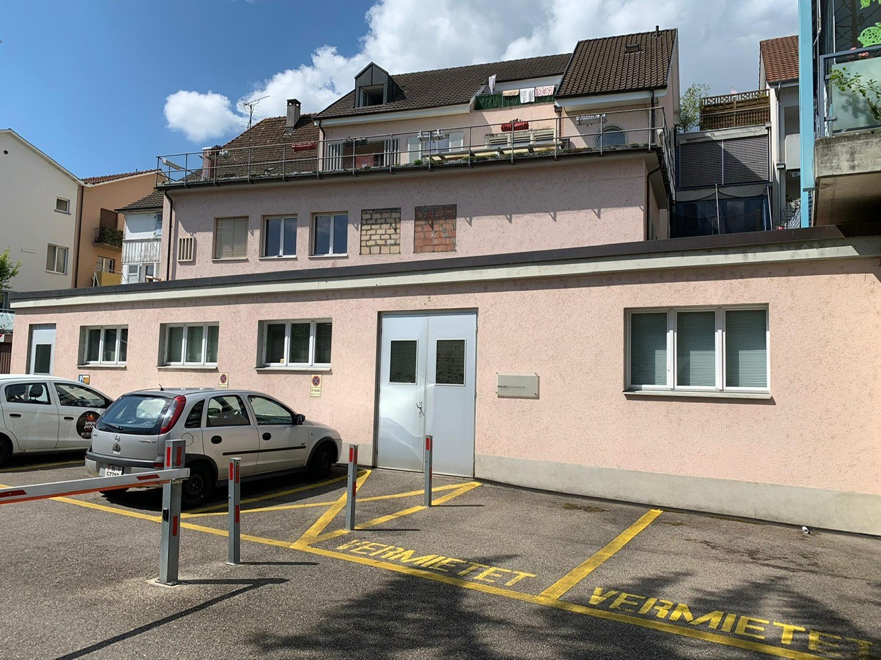 120m² commercial, photo 1 sur 7