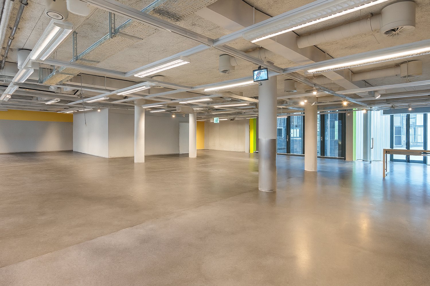 Commerce de 173m²