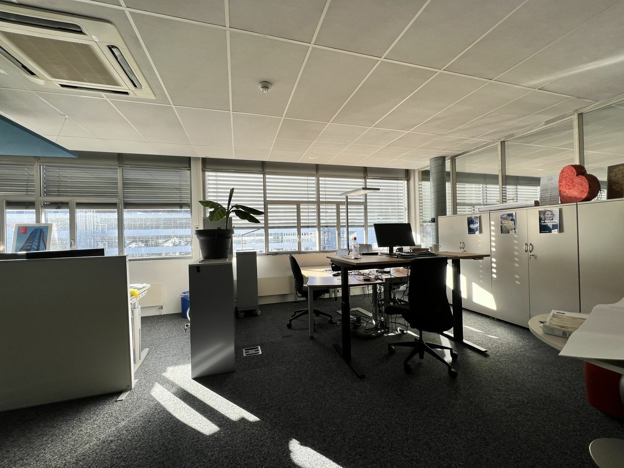 100m² office, photo 5 sur 5