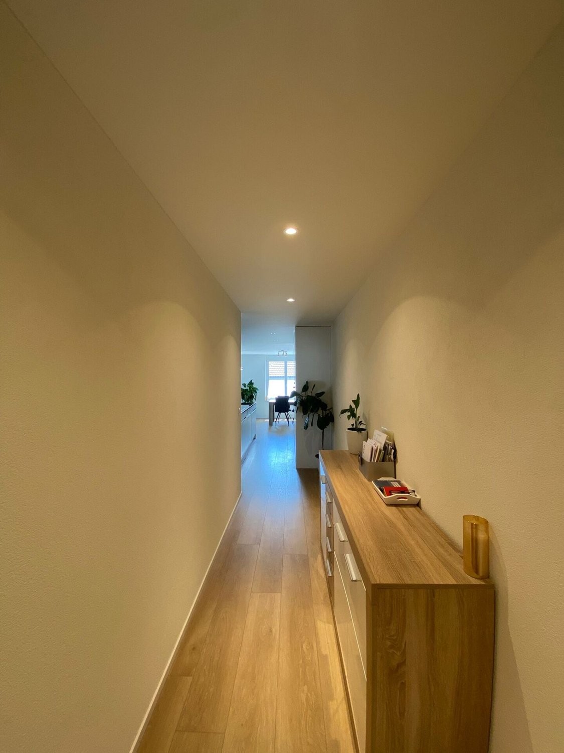 Immeuble d'habitation / commercial, photo 3 sur 8