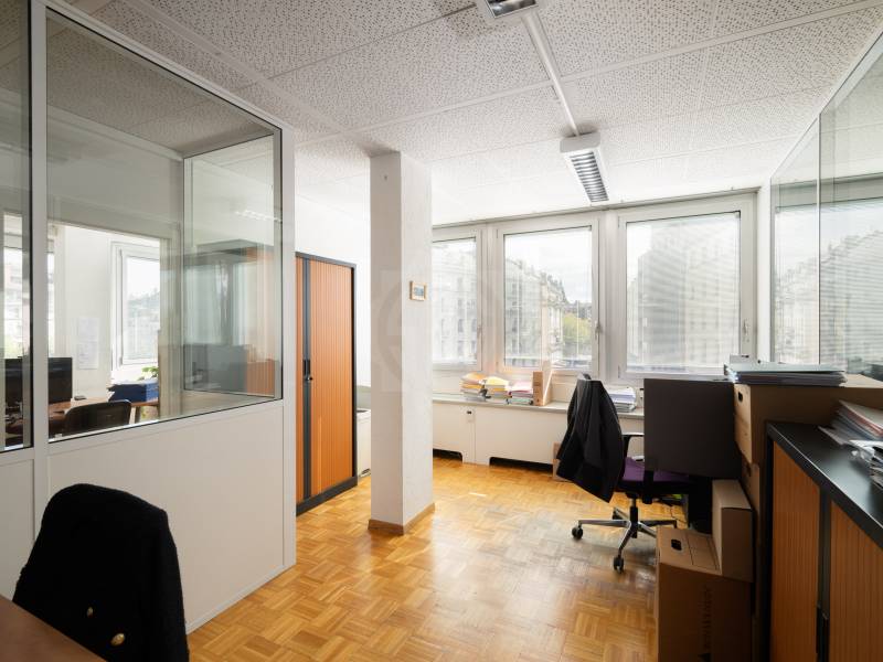 186m² office, photo 9 sur 10