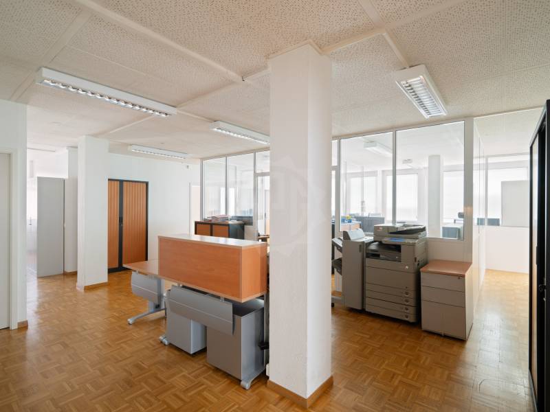 186m² office, photo 5 sur 10