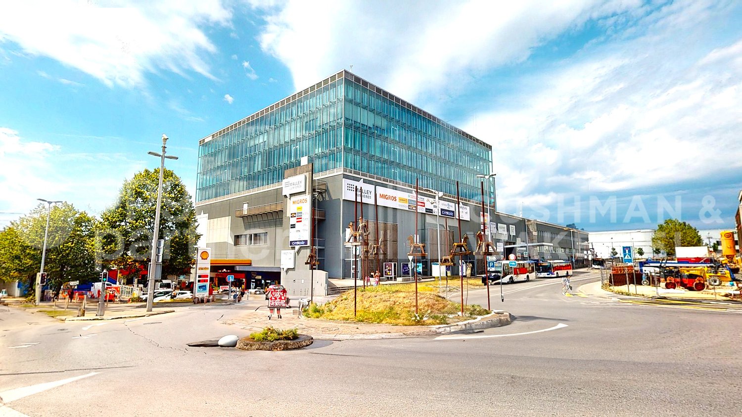 1448m² office