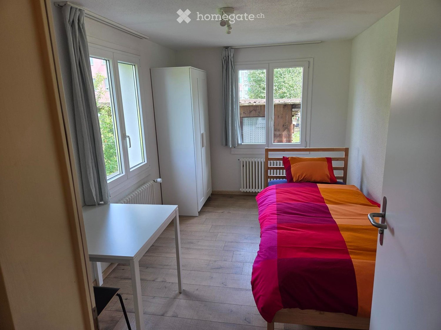 1 pièce chambre simple, photo 1 sur 3