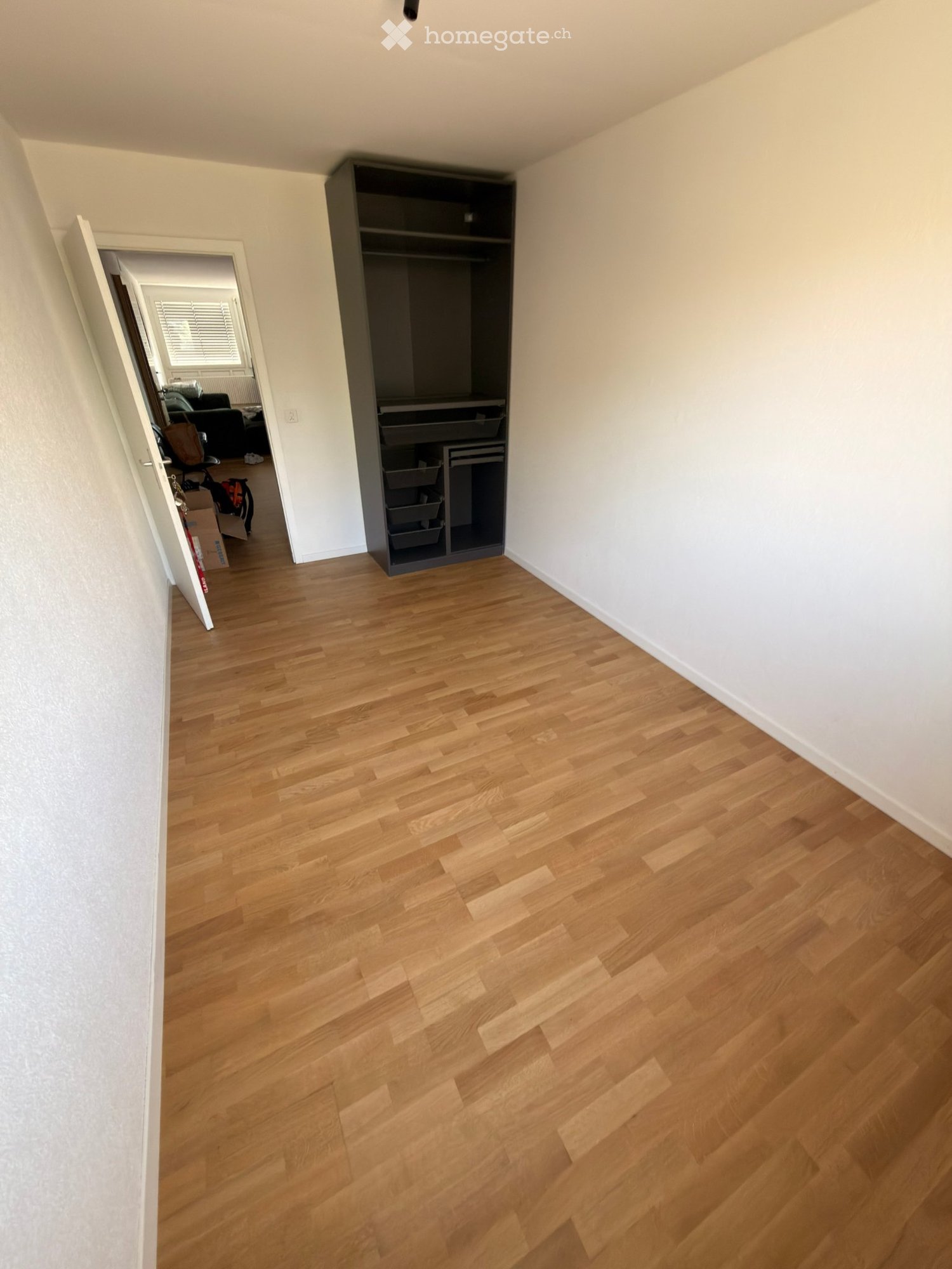 1 room single room