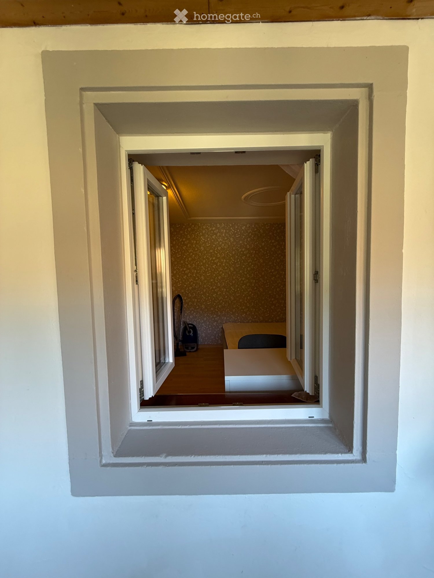 Chambre meublée à Balsthal pour des séjours de courte et longue durée

Au St. Wolfgangstrasse 2 à Balsthal, nous proposons à la location une chambre meublée avec douche et WC séparés. L'offre convient aussi bien pour des séjours temporaires que pour une location à plus long terme.

Adresse : St. Wol