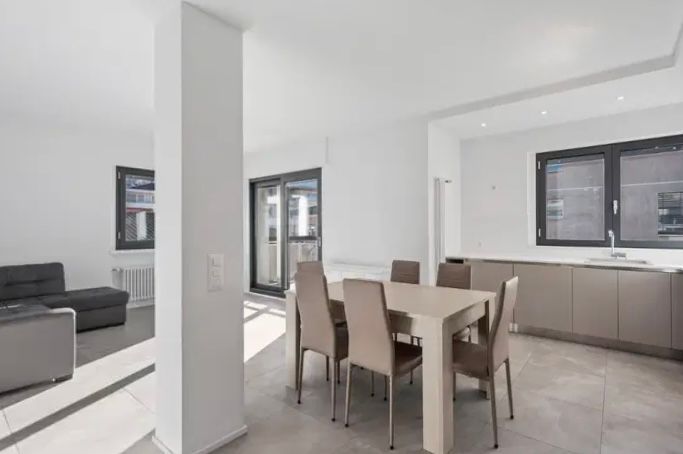 Appartement de 3 pièces, photo 1 sur 9