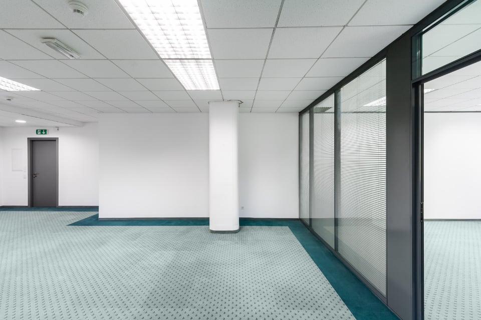 196m² bureau