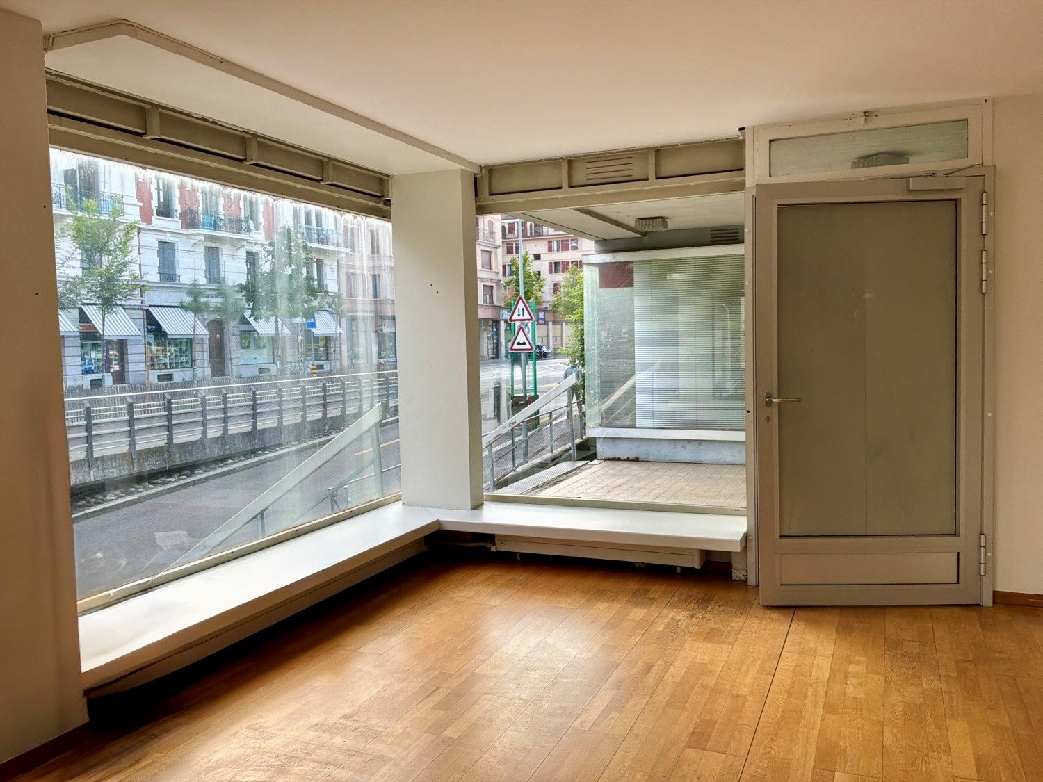Office, photo 2 sur 4