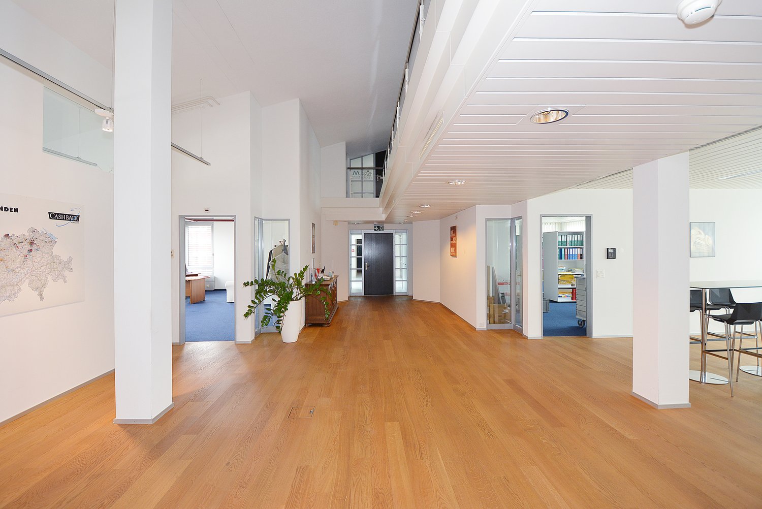 773m² bureau, photo 1 sur 10