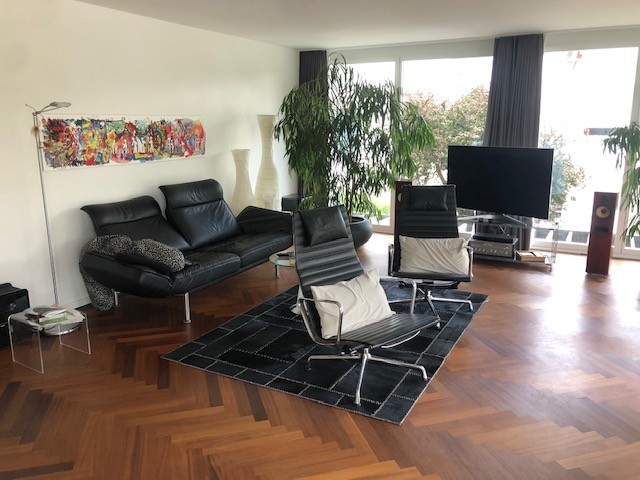 Chambre dans un appartement partagé
