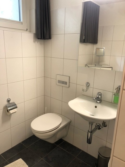 Chambre dans un appartement partagé
