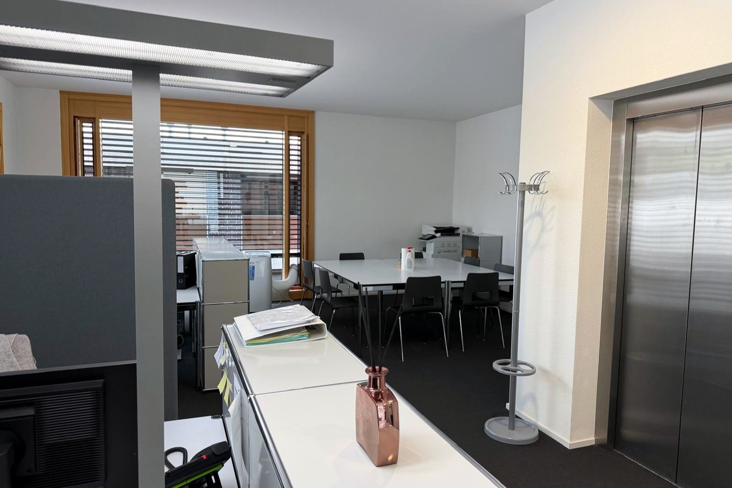 412-585m² bureau
