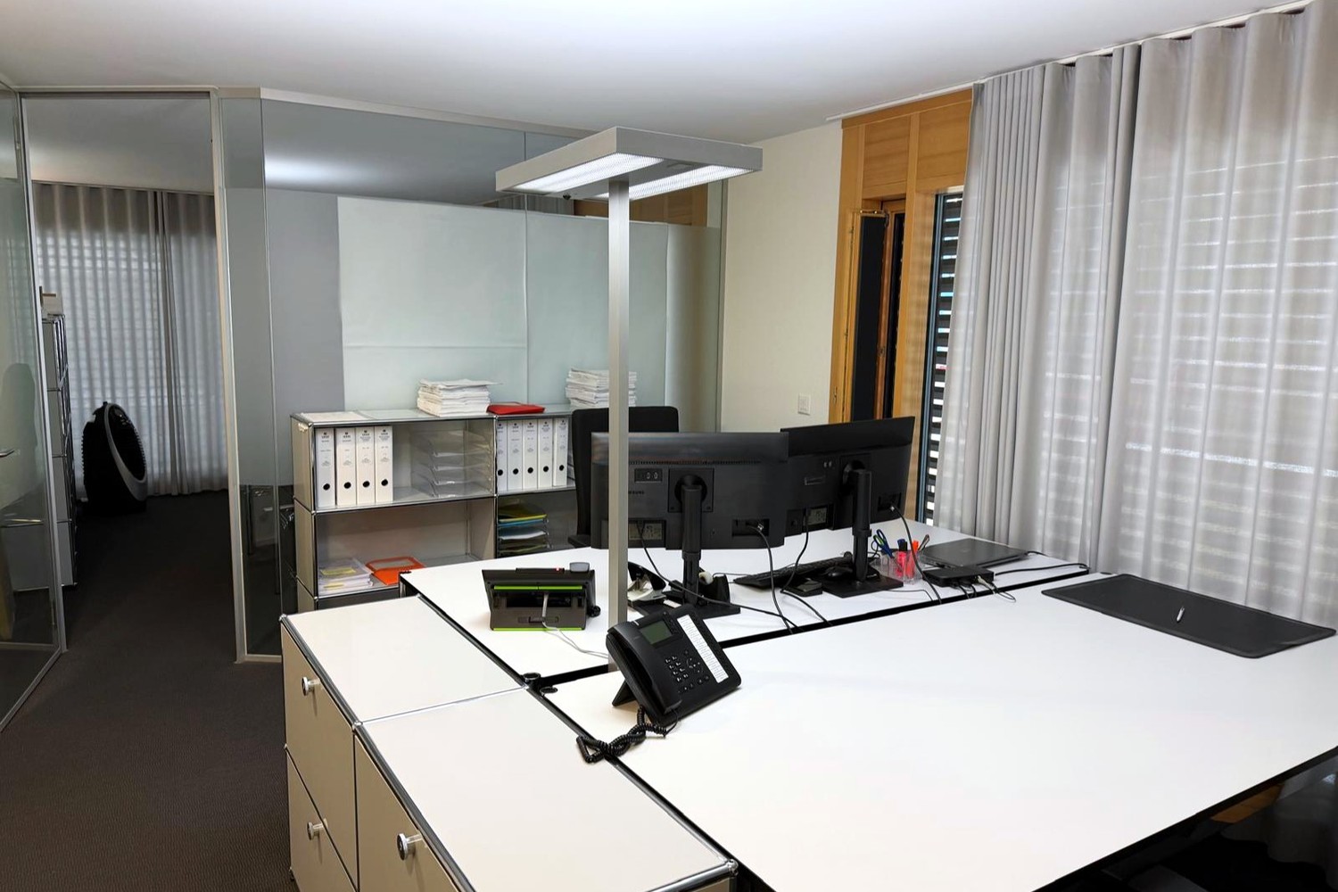 412-585m² bureau