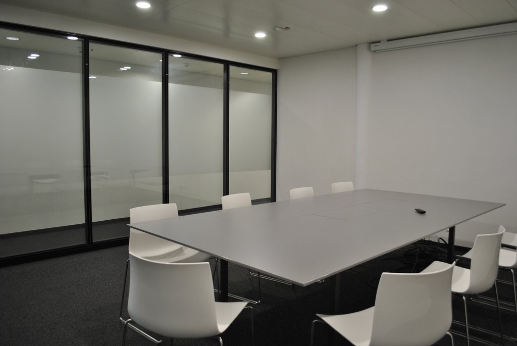 27m² office