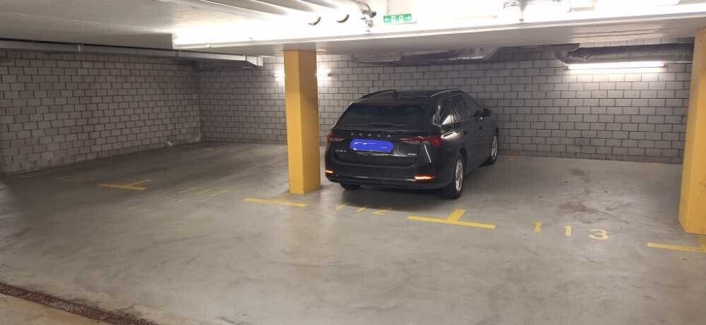 Emplacement de parking souterrain